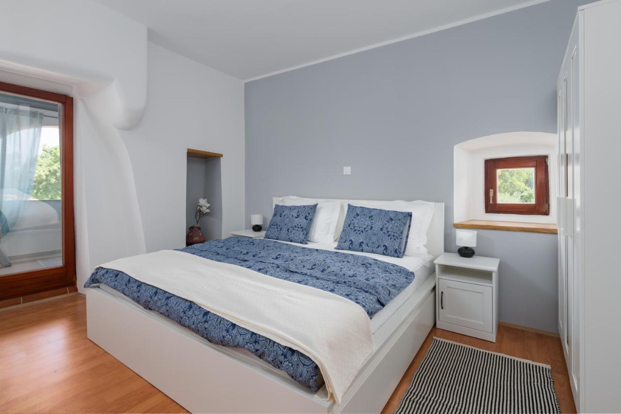 Rasopasno Stone Lady Holiday Home With Pool&Hot Tub,Sauna,Bbq,Garden מראה חיצוני תמונה
